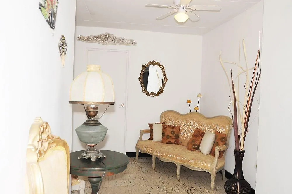 Balcones De Venecia Apartment Cartagena Homestay